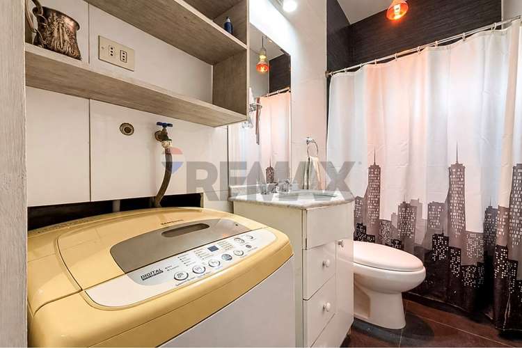 Casa de 2 pisos con loft independiente las condes - Imagen 23