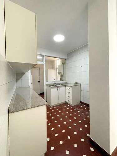 VENTA DPTO BARRIO LASTARRIA, REMODELADO, A PASOS DEL METRO - Imagen 27