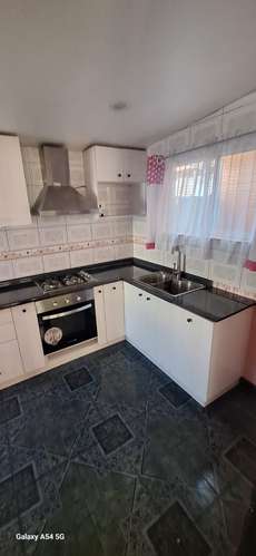 ARRIENDO AMPLIA Y HERMOSA CASA IDEAL PARA VIVIR TRANQUILO - Imagen 6