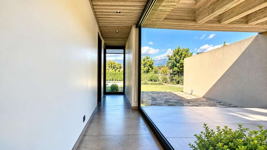 VENTA DE MODERNA CASA EN LAS CRUCES LIMACHE - Imagen 10