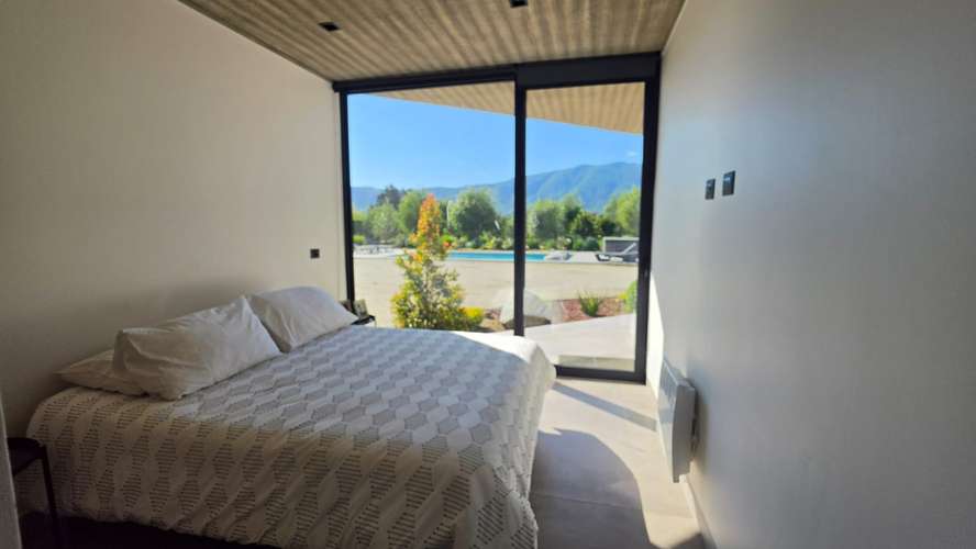 VENTA DE MODERNA CASA EN LAS CRUCES LIMACHE - Imagen 12