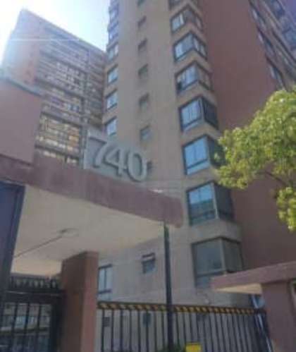 ESPECIAL ADULTO MAYOR FRENTE AL MALL CERCANO HOSPITALES