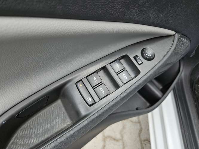 Chevrolet Onix Onix Hb Premier 1.0 Aut 2022 - Imagen 10