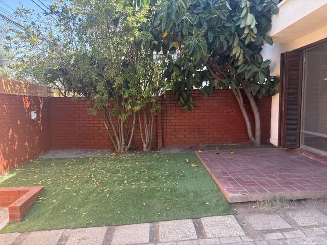 CASA EN ARRIENDO|ROTONDA ATENAS | LAS CONDES