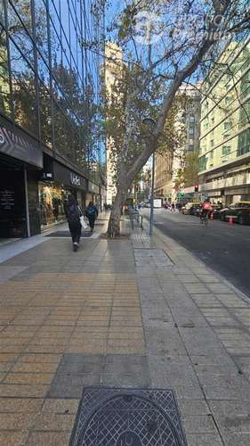 Local Comercial en arriendo en Santiago CON BODEGA - Imagen 3
