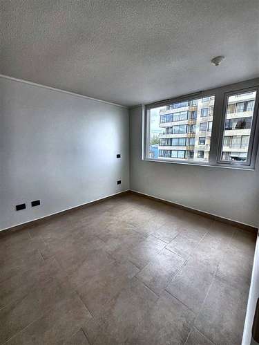 Arriendo Depto. 2D/1B en Edificio Portal Baquedano, Osorno.