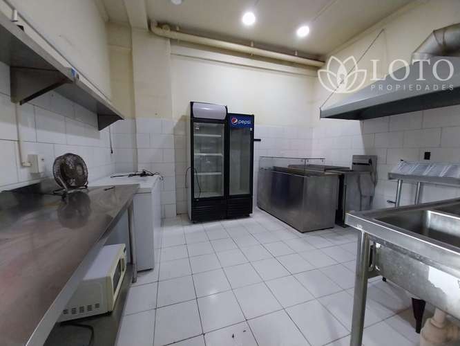 Se arrienda local comercial en Strip center consolidado en Quilpué