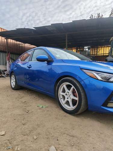 Nissan sentra - Imagen 4