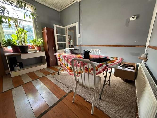 Casa con amplio terreno en el centro de Punta Arenas - Imagen 3