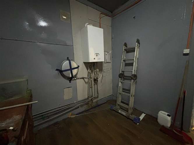 Casa con amplio terreno en el centro de Punta Arenas - Imagen 5