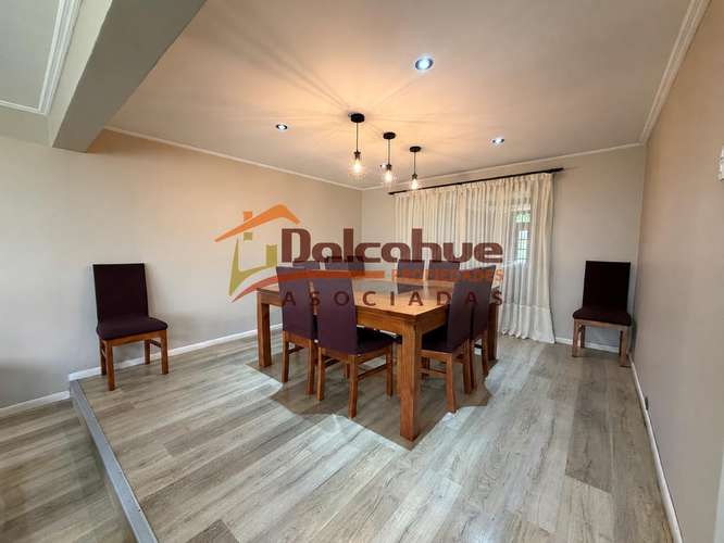 EN VENTA MODERNA CASA EN LA COMUNA DE PINTO - Imagen 29