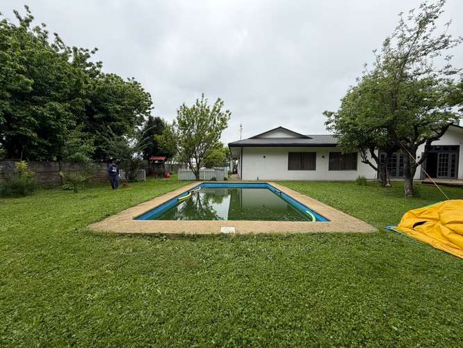 EN VENTA MODERNA CASA EN LA COMUNA DE PINTO - Imagen 28