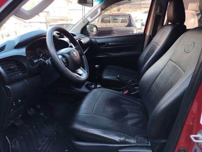 TOYOTA HILUX DX 4X4 2022 - Imagen 5