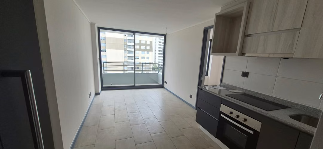 Se Arrienda Departamento 2D-2B Metro Lo Ovalle - La Cisterna