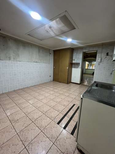 Se vende casa de un piso en centro de Chillán - Imagen 8