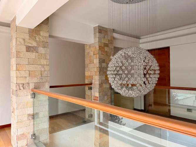 Excelente casa comercial Nueva Costanera - Vitacura,  Excelentes espacios - Imagen 18