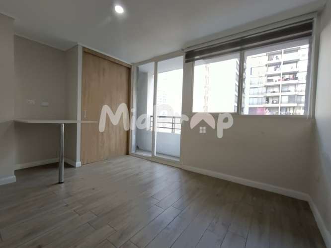 SE ARRIENDA DEPTO STUDIO METRO SAN ALBERTO HURTADO - Imagen 6