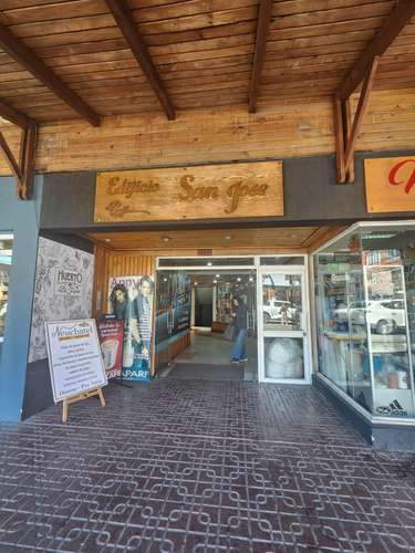 Arriendo espacio cowork  , edificio  San José  Puerto varas. - Imagen 2