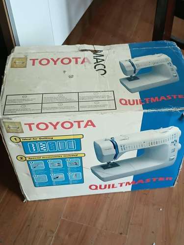 Maquina coser toyota quilt50