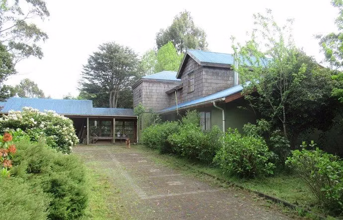 Casa 216 m², 3D/2B en parcela de 5.000 m² con vista al mar – Panitao