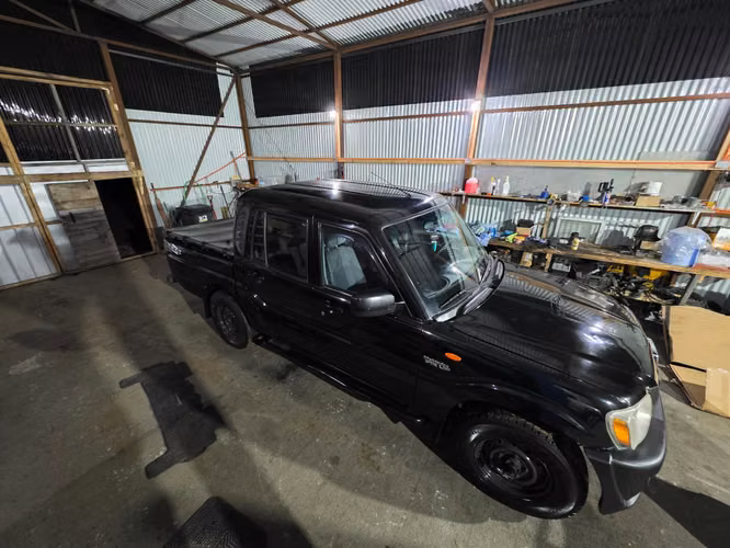 Mahindra Pik Up 4x4 2.6 Turbo 2011