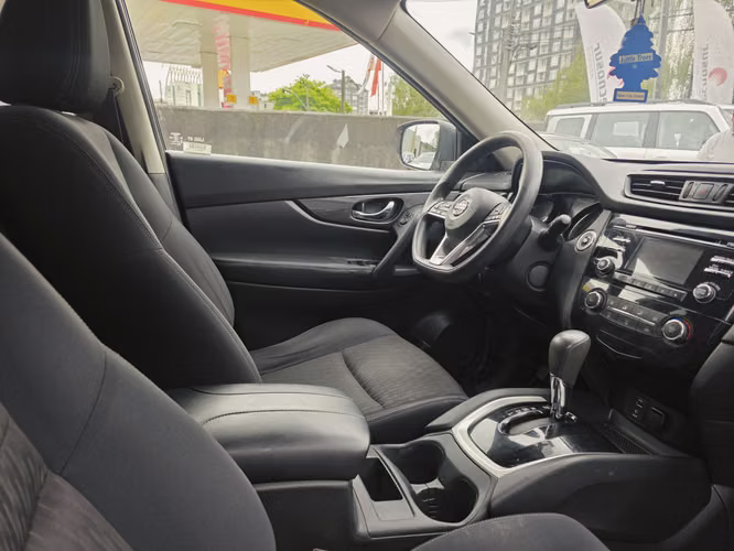 NISSAN X-TRAIL SENSE 2.5 AT - Imagen 16