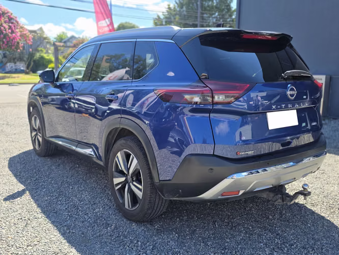 NISSAN X-TRAIL 4X4 2.5 AT - Imagen 10