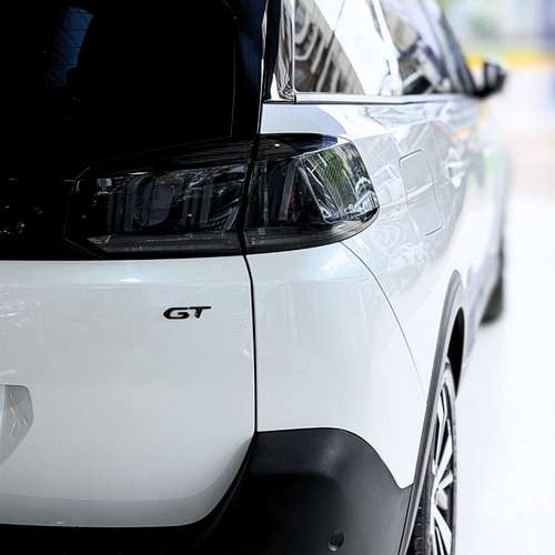 Peugeot 5008 GT BLACK PACK BLUEHDI (2024) - Imagen 14