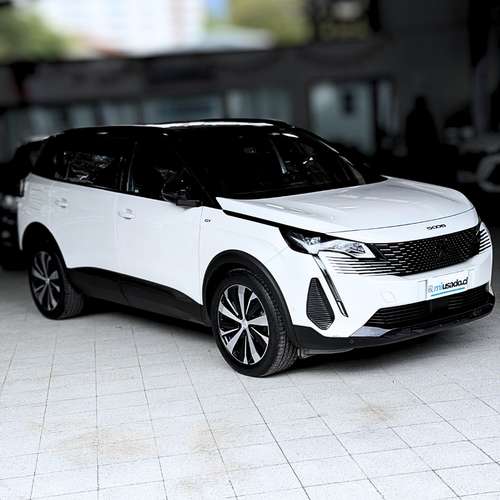 Peugeot 5008 GT BLACK PACK BLUEHDI (2024) - Imagen 3
