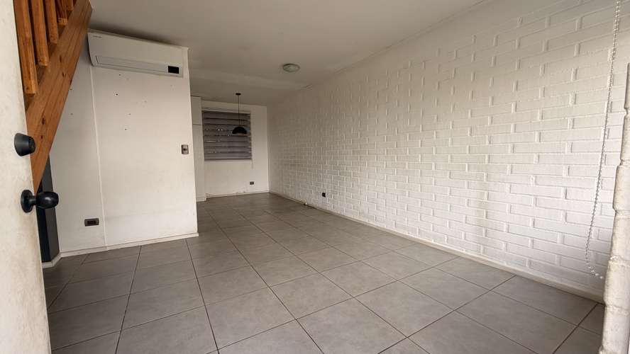 Casa de 2 pisos cercana a Estación Maestranza, San Bernardo