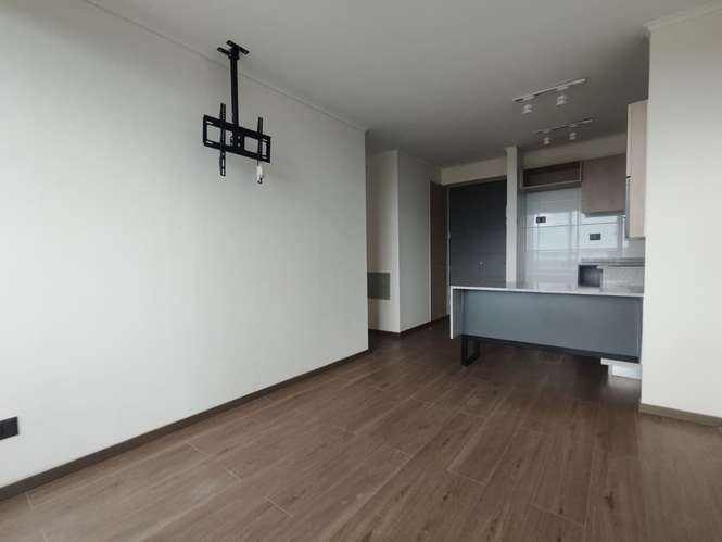 ARRIENDO DEPTO 2D1B CON BODEGA A PASOS DE METRO CARLOS VALDOVINOS - Imagen 8