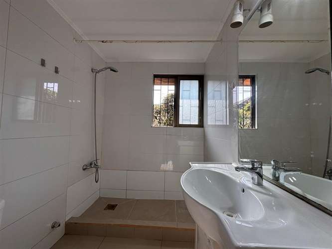 Casa en arriendo de 3 dorm. en Las Condes - Imagen 39