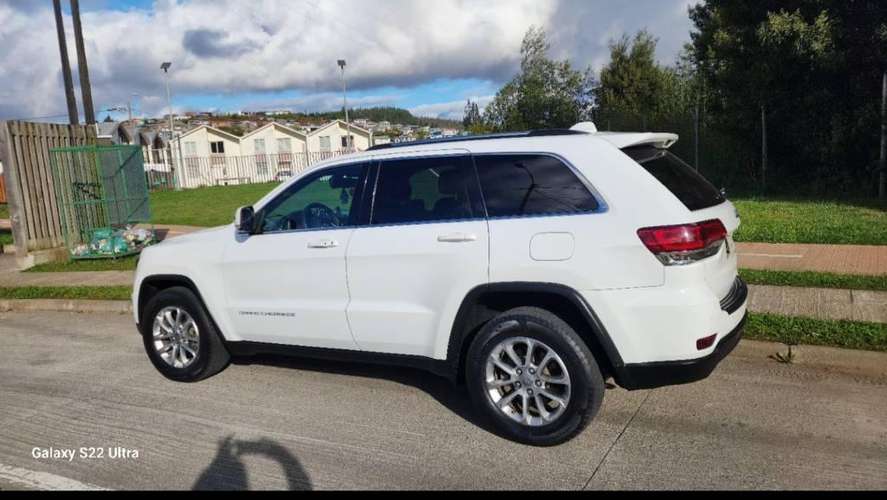 Vendo jeep grand cherokee laredo