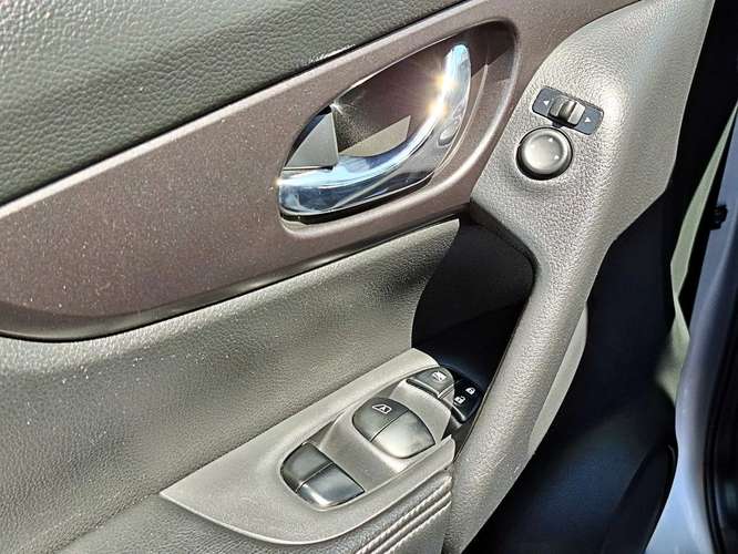NISSAN X-TRAIL 2017 - Imagen 9