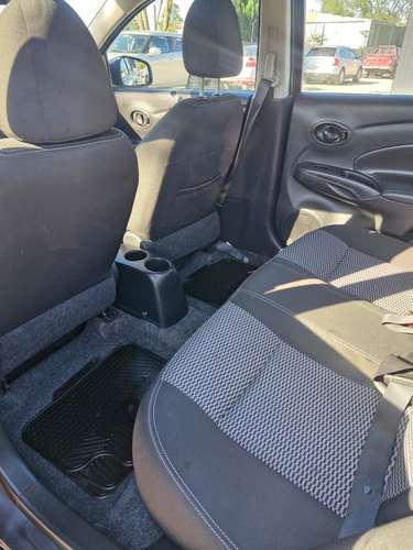 NISSAN VERSA 2019 - Imagen 8