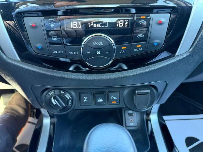 NISSAN NP300 NP 300 NAVARA LE 2.3 D CAB 4X4 AT 2021