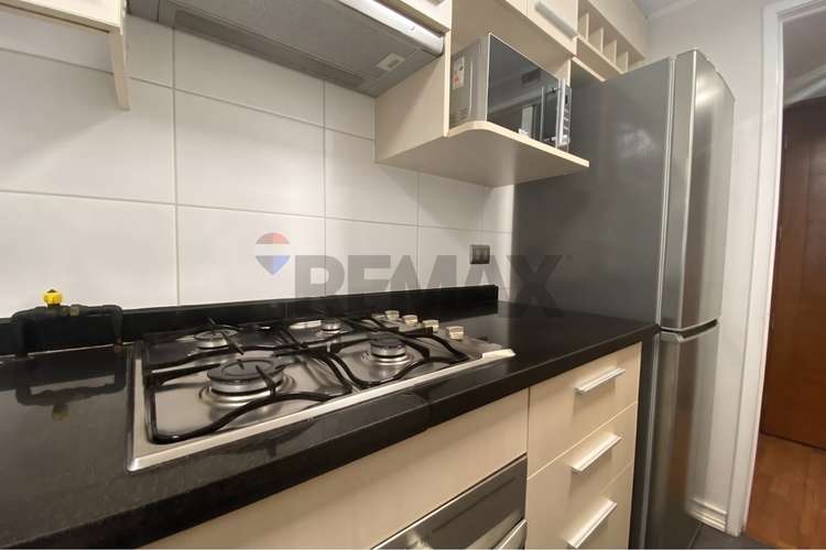 Arriendo depto 1d 1b + bodega / metro manquehue - Imagen 3