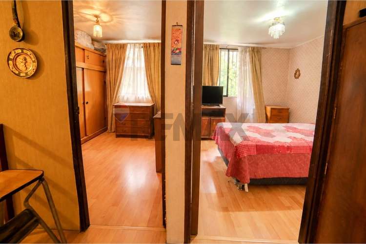 Casa en ñuñoa con 4 dormitorios y patio - Imagen 15