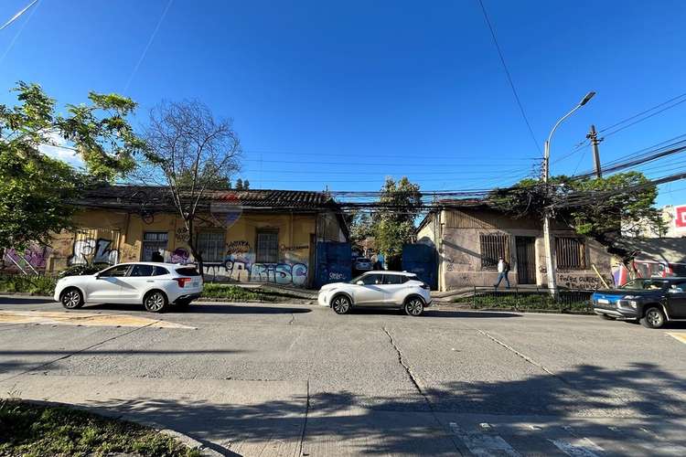 Terreno uso comercial, con excelente ubicación.
