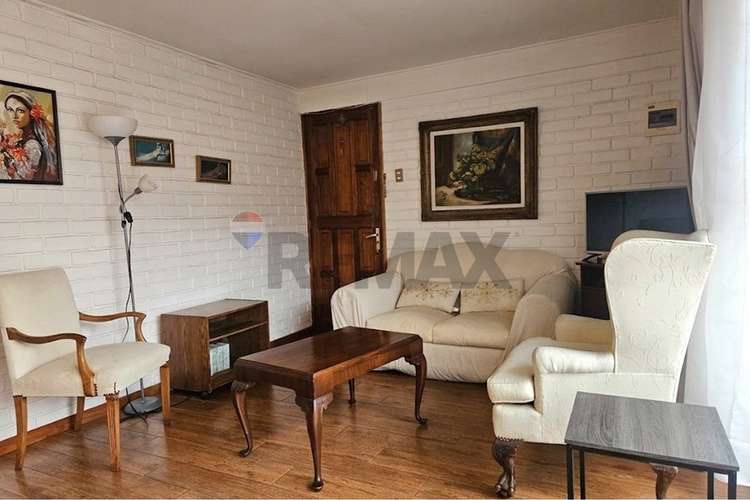 Casa las condes posibilidad de ampliación! - Imagen 3