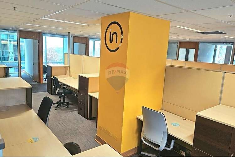 Oficina en edificio corporativo de nestlé - Imagen 21