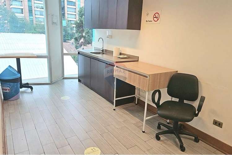 Oficina en edificio corporativo de nestlé - Imagen 19
