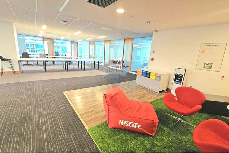 Oficina en edificio corporativo de nestlé - Imagen 5