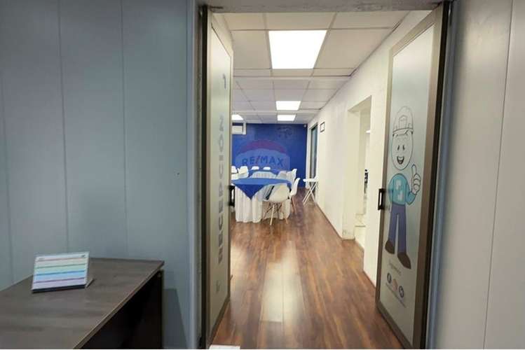 Propiedad comercial de 890 m²  - providencia