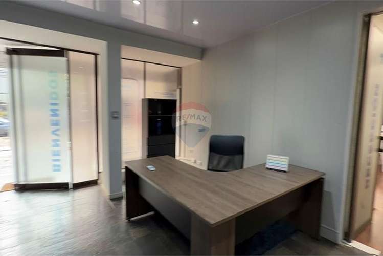 Propiedad comercial de 890 m²  - providencia