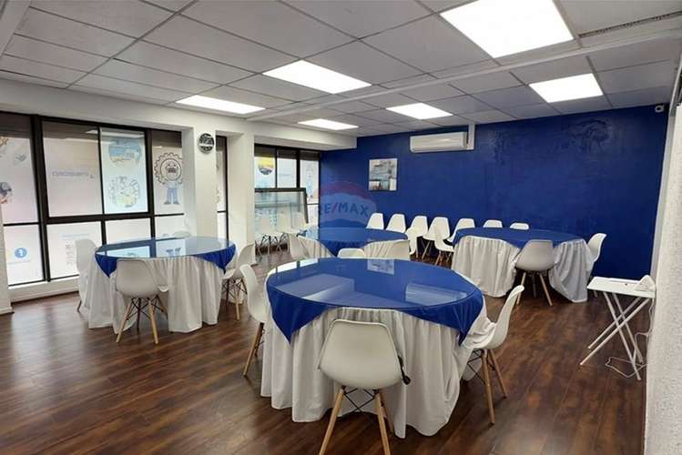 Propiedad comercial de 890 m²  - providencia