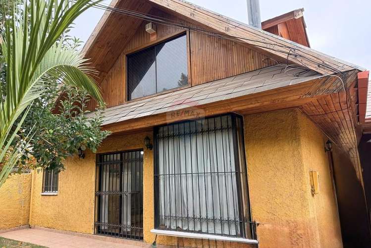 Casa 300 m²  5d 3b ampliada - las condes