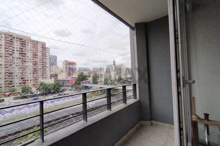Arriendo bello depto 1d 1b +bg metro sta ana - Imagen 9