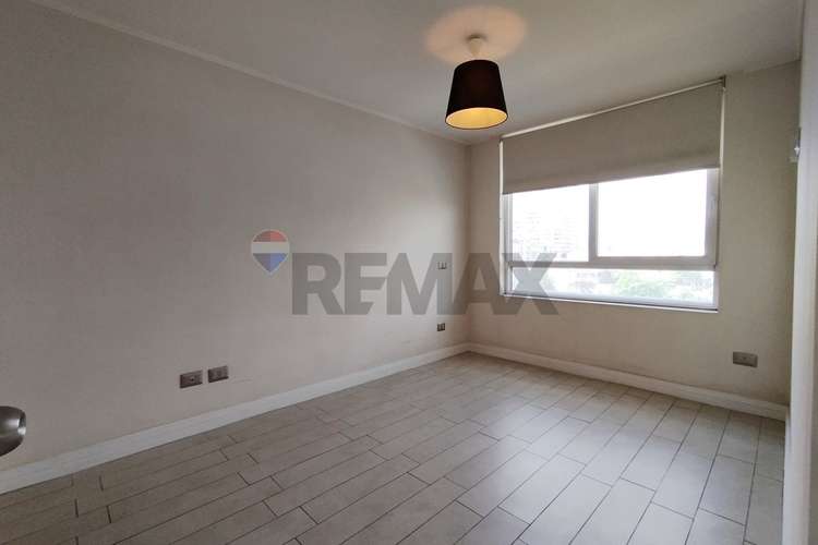Arriendo bello depto 1d 1b +bg metro sta ana - Imagen 12