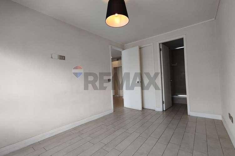 Arriendo bello depto 1d 1b +bg metro sta ana - Imagen 13